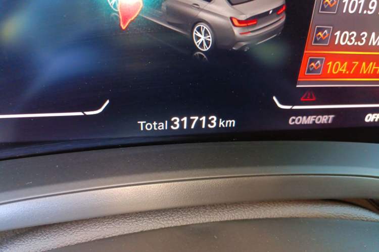 Used BMW 3 Series 2021 Restyled 325Li M Sport Package Odometer Close Up