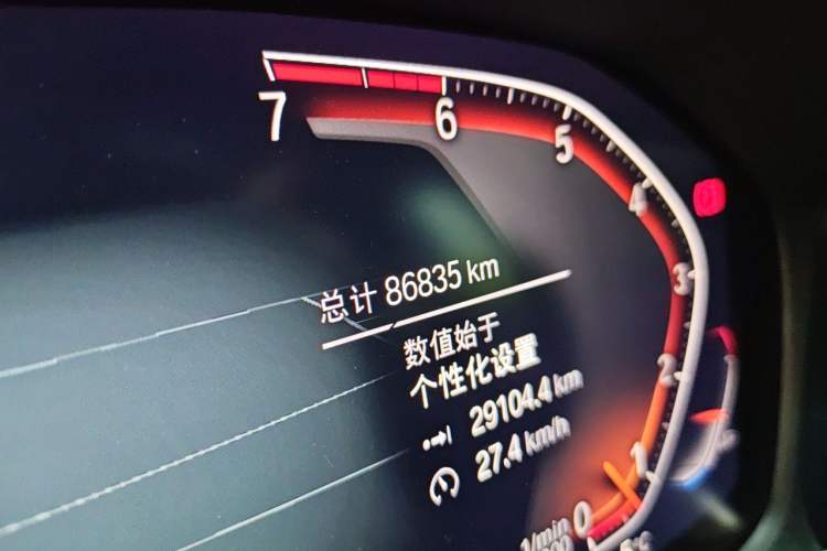 Used BMW 3 Series 2021 320Li M Sport Package Odometer Close Up