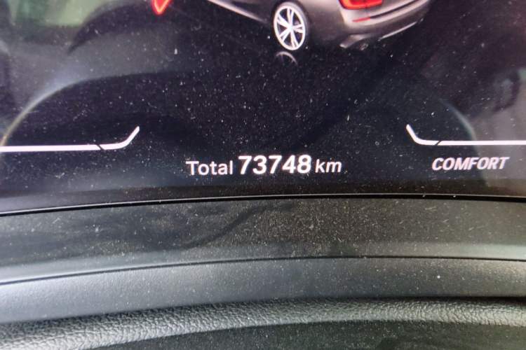 Used BMW 3 Series 2021 325Li xDrive M Sport Package Odometer Close Up