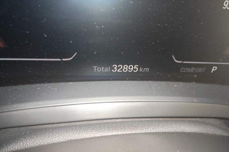 Used BMW 3 Series 2021 320i Sport Package Odometer Close Up