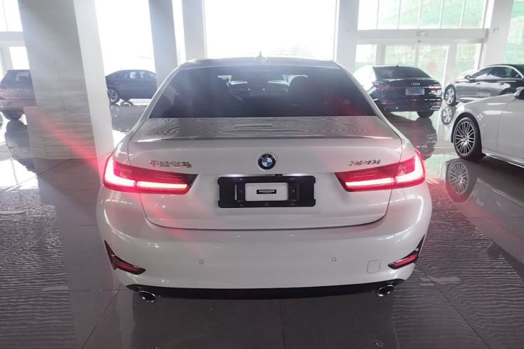 Used BMW 3 Series 2021 320i Sport Package Rear