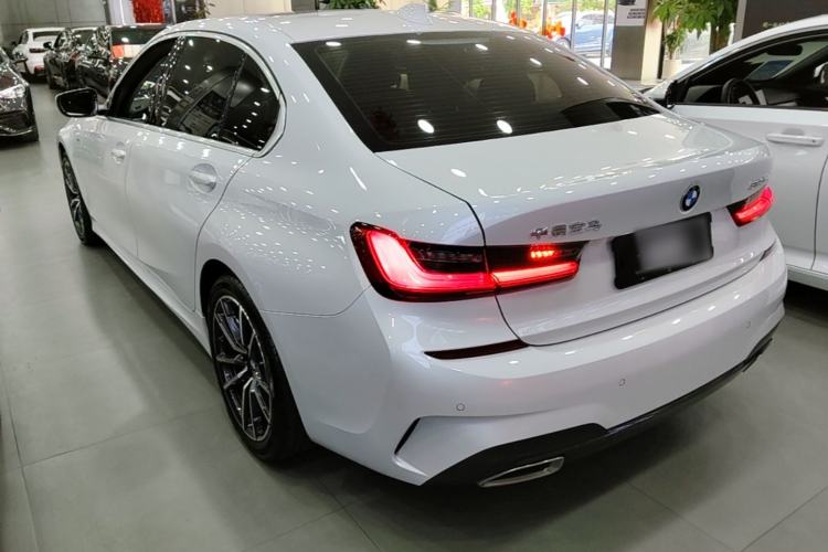Used BMW 3 Series 2021 Second Facelift 320Li M Sport Package Rear Left 45 Deg
