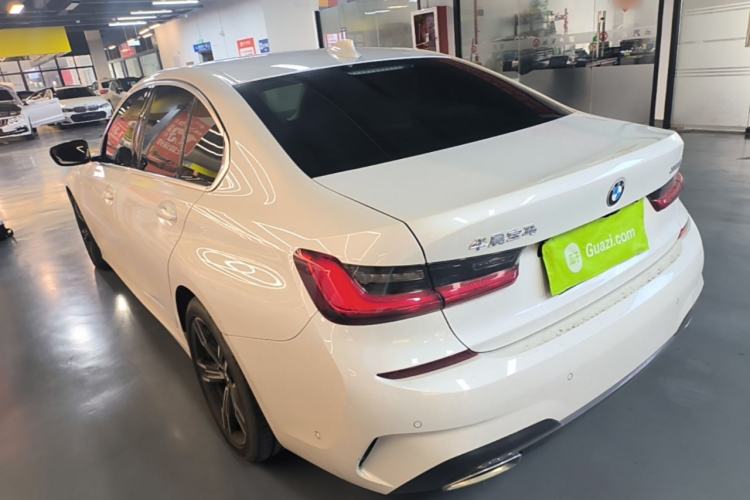 Used BMW 3 Series 2021 Restyled 325i M Sport Package Rear Left 45 Deg