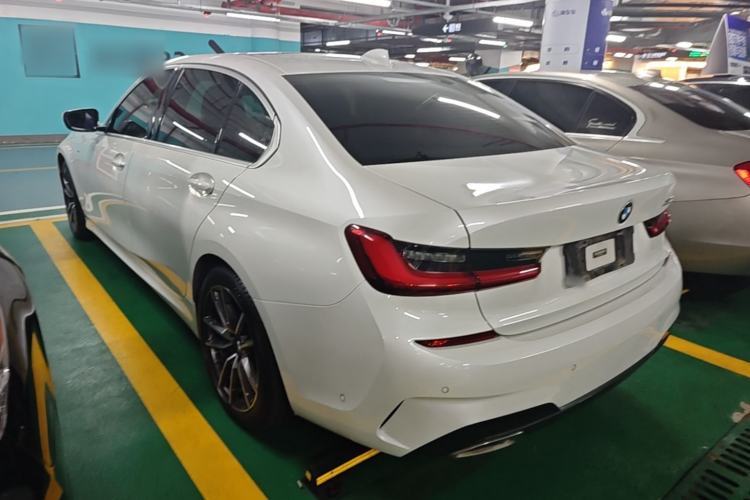 Used BMW 3 Series 2021 Facelifted 320Li M Sport Package Rear Left 45 Deg