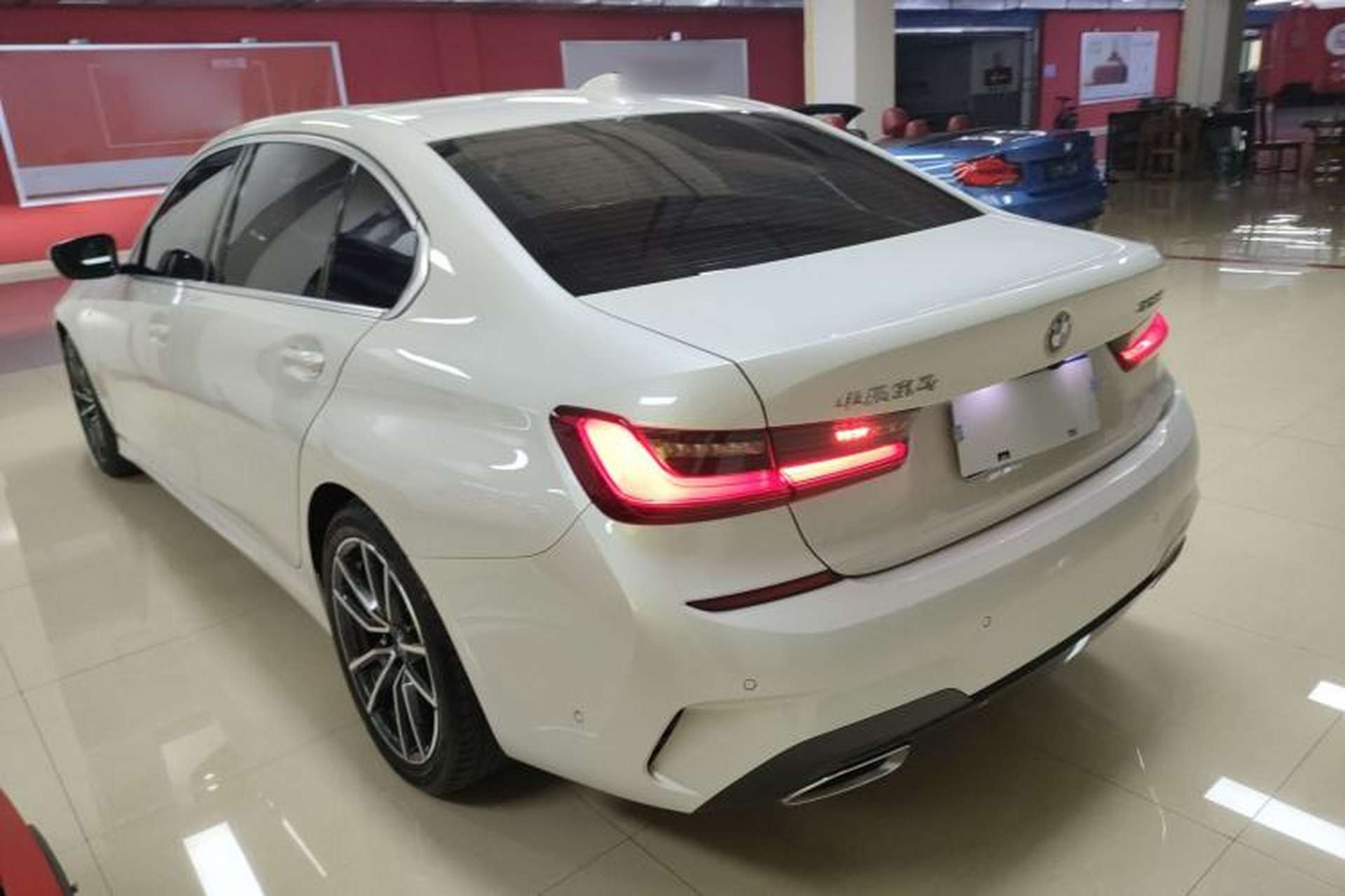 Used BMW 3 Series 2021 Facelifted 320Li M Sport Package Rear Left 45 Deg