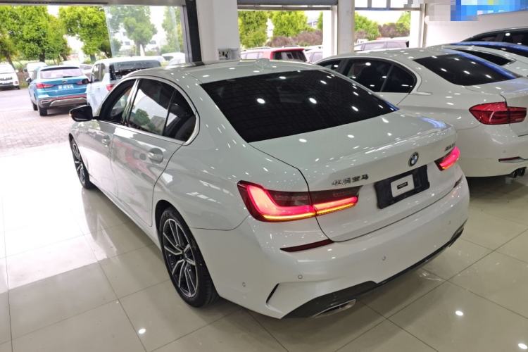 Used BMW 3 Series 2021 Second Facelift 320Li M Sport Package Rear Left 45 Deg