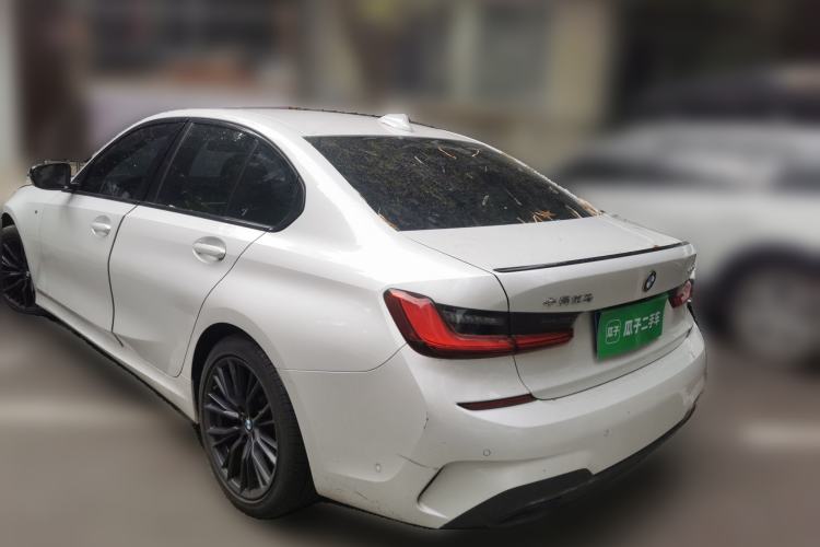 Used BMW 3 Series 2021 325i M Sport Night Edition package Rear Left 45 Deg