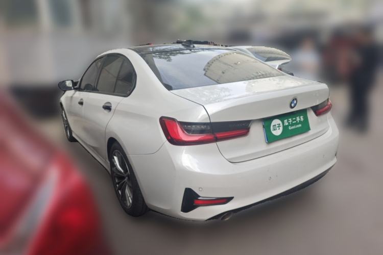 Used BMW 3 Series 2021 320i Sport Package Rear Left 45 Deg