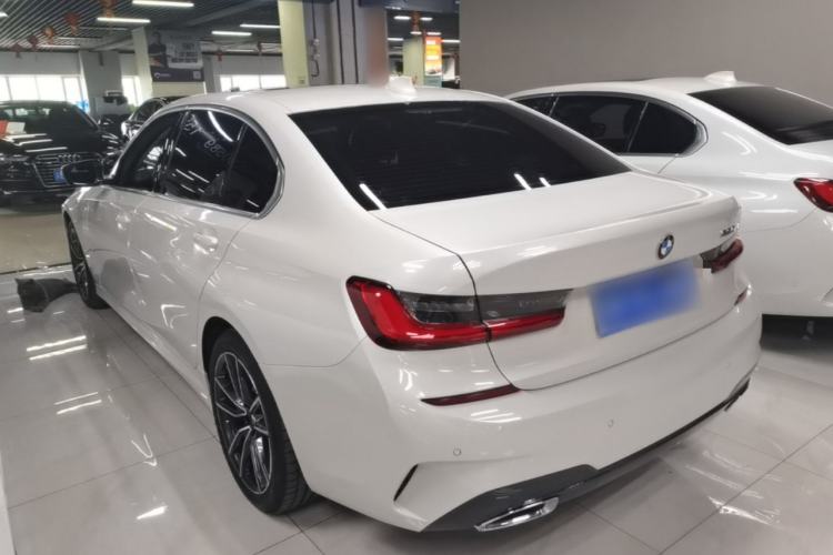 Used BMW 3 Series 2021 Second Facelift 320Li M Sport Package Rear Left 45 Deg