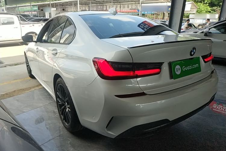 Used BMW 3 Series 2021 325i M Sport Night Edition package Rear Left 45 Deg