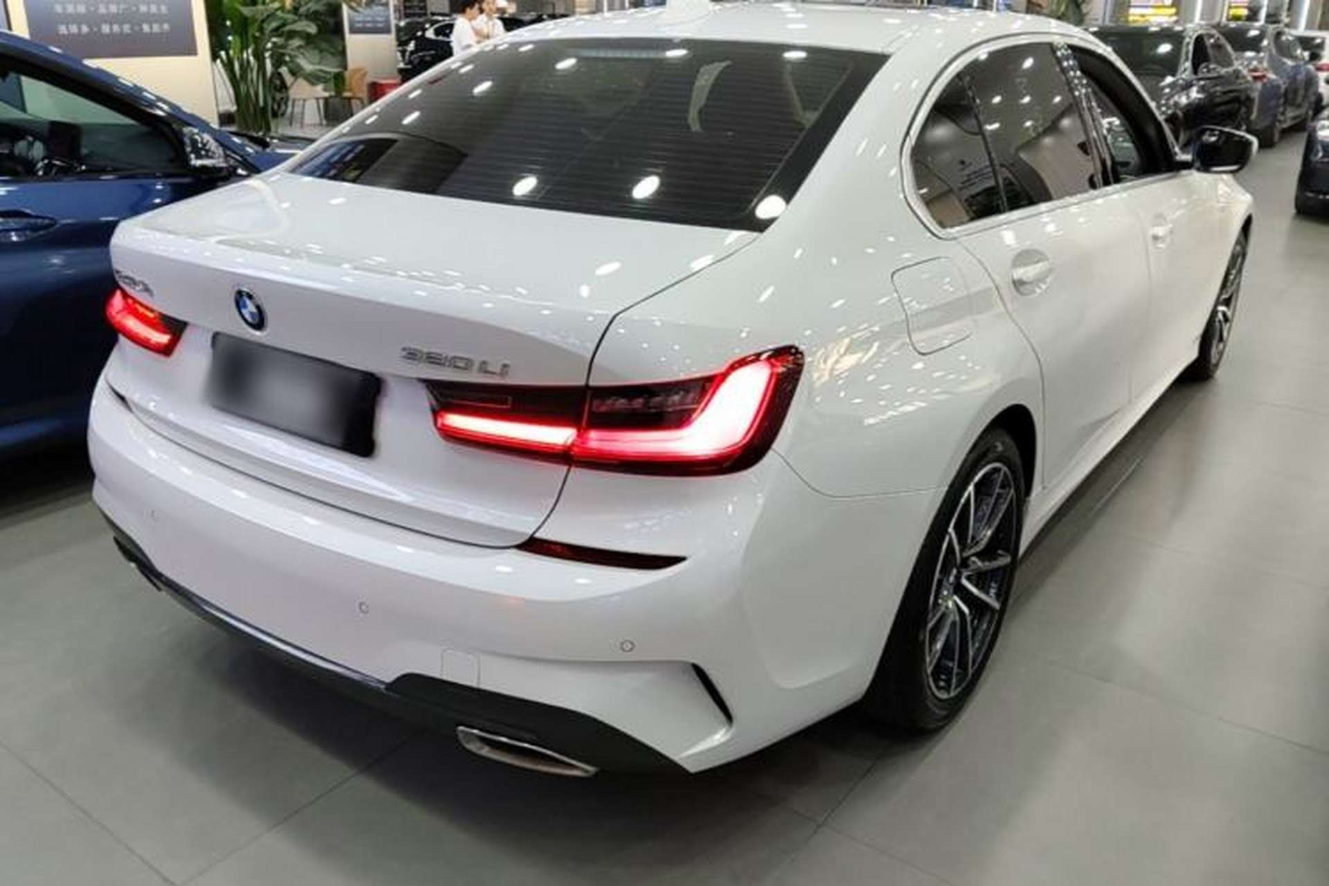 Used BMW 3 Series 2021 Second Facelift 320Li M Sport Package Rear Right 45 Deg
