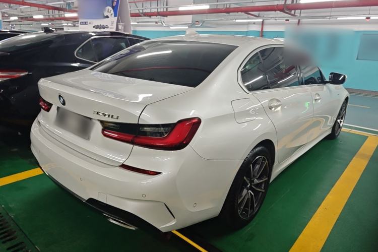 Used BMW 3 Series 2021 Facelifted 320Li M Sport Package Rear Right 45 Deg