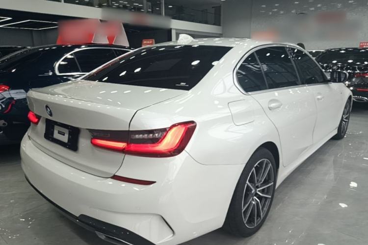 Used BMW 3 Series 2021 320Li M Sport Package Rear Right 45 Deg