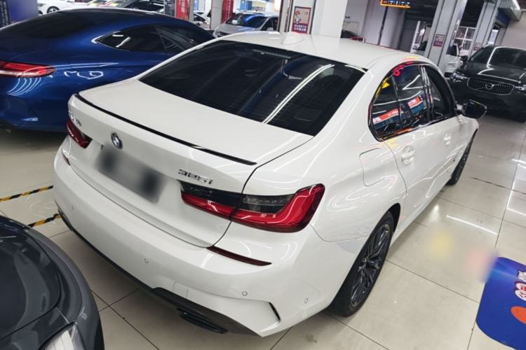 Used BMW 3 Series 2021 325i M Sport Night Edition package Rear Right 45 Deg