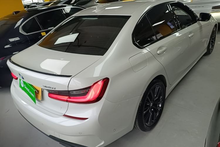 Used BMW 3 Series 2021 Second Facelift 325i M Sport Night Edition Package Rear Right 45 Deg
