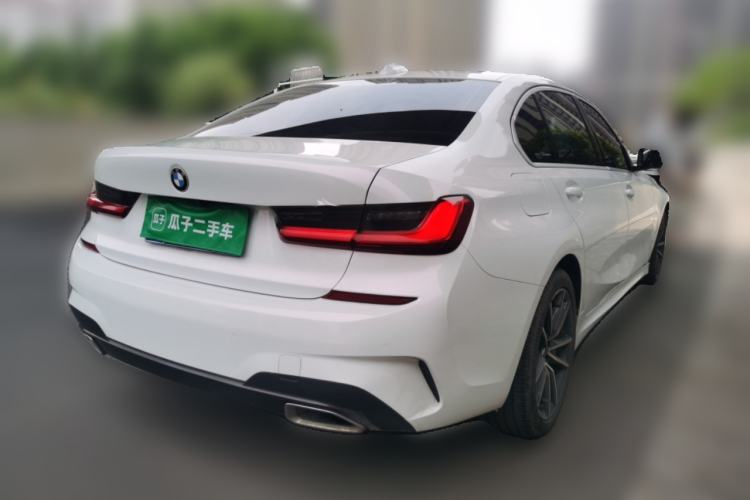 Used BMW 3 Series 2021 Facelifted 320Li M Sport Package Rear Right 45 Deg