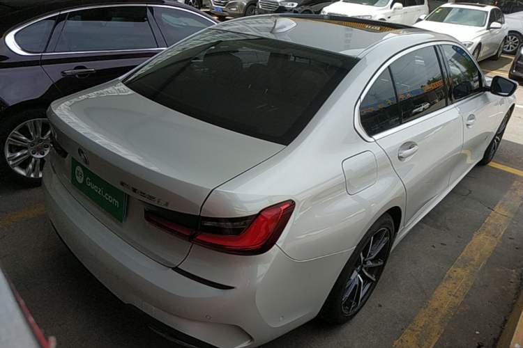 Used BMW 3 Series 2021 325Li M Sport Package Rear Right 45 Deg