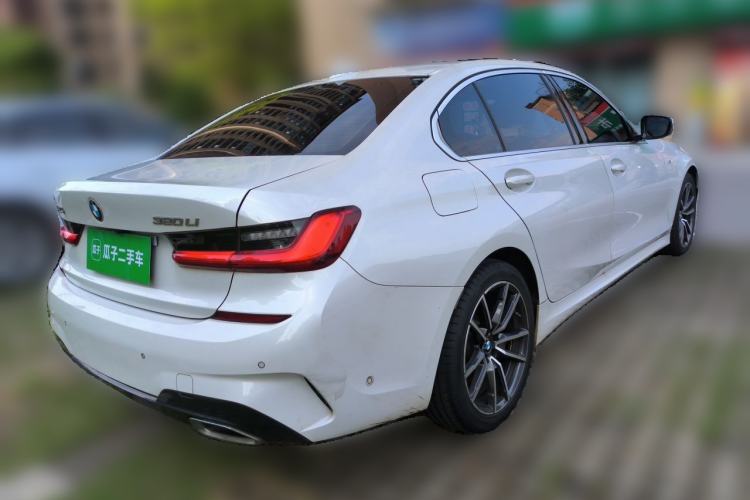 Used BMW 3 Series 2021 Facelifted 320Li M Sport Package Rear Right 45 Deg