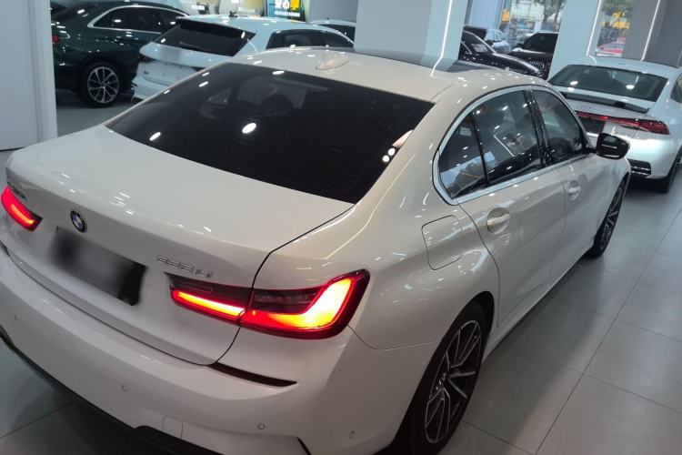 Used BMW 3 Series 2021 Second Facelift 325Li M Sport Package Rear Right 45 Deg
