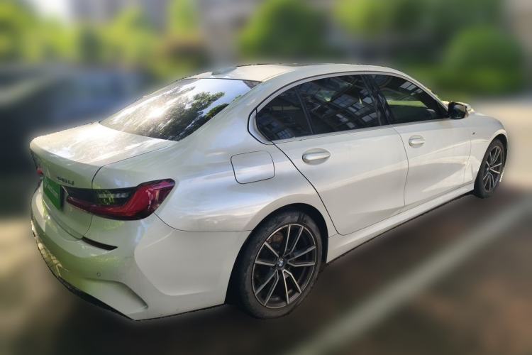 Used BMW 3 Series 2021 Facelifted 320Li M Sport Package Rear Right 45 Deg