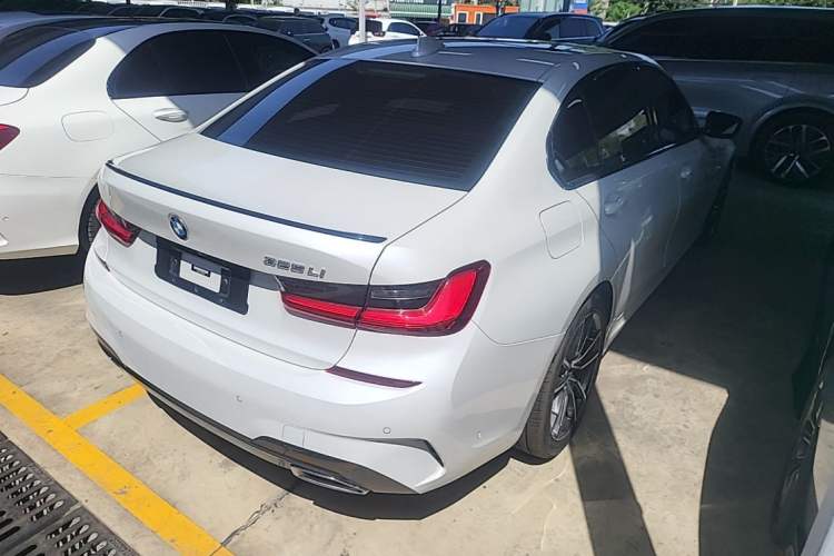 Used BMW 3 Series 2021 Second Facelift 325Li M Sport Package Rear Right 45 Deg