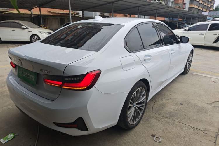 Used BMW 3 Series 2021 320i Sport Package Rear Right 45 Deg