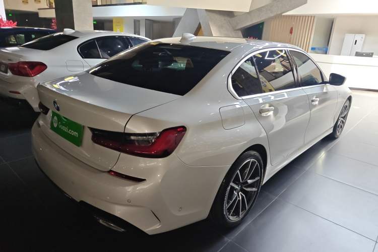 Used BMW 3 Series 2021 Restyled 325Li M Sport Package Rear Right 45 Deg