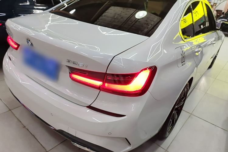 Used BMW 3 Series 2021 Second Facelift 325i M Sport Package Rear Right 45 Deg