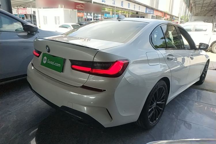 Used BMW 3 Series 2021 325i M Sport Night Edition package Rear Right 45 Deg