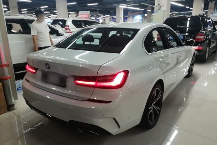 Used BMW 3 Series 2021 Second Facelift 325i M Sport Package Rear Right 45 Deg
