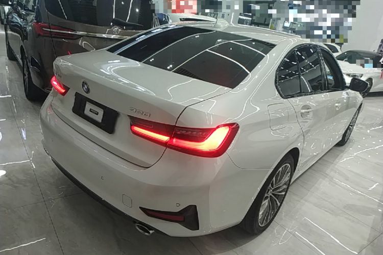 Used BMW 3 Series 2021 320i Sport Package Rear Right 45 Deg