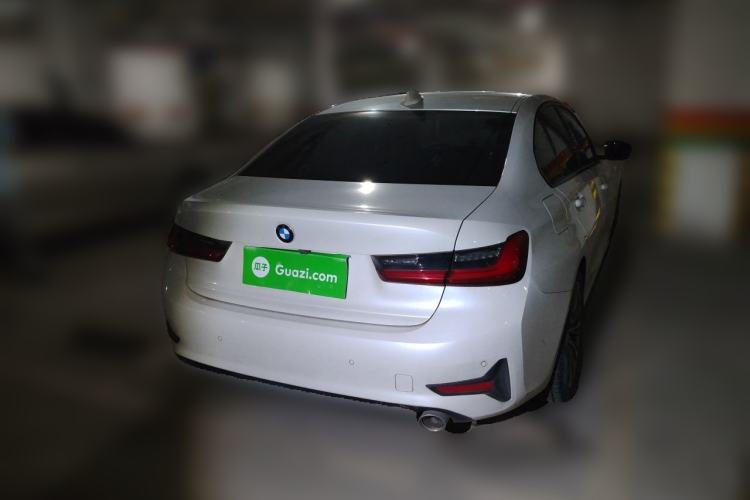 Used BMW 3 Series 2021 320i Sport Package Rear Right 45 Deg