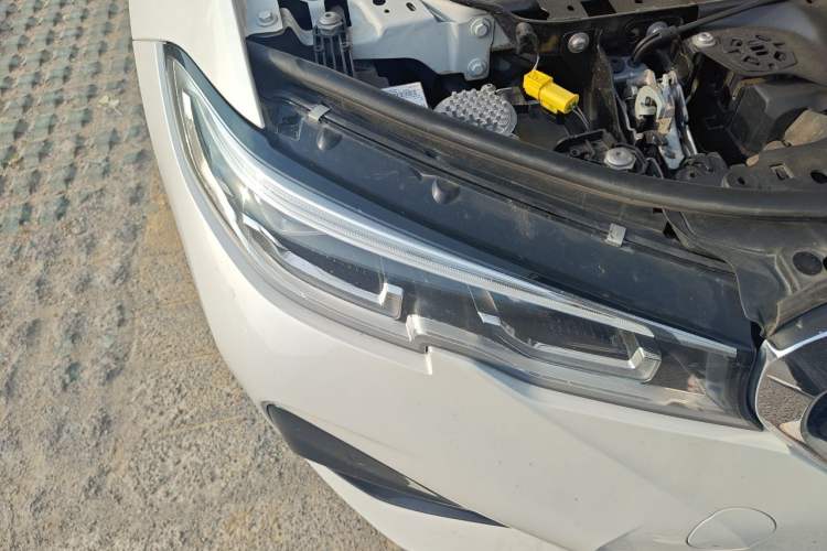 Used BMW 3 Series 2021 320Li M Sport Package Right Front Headlight