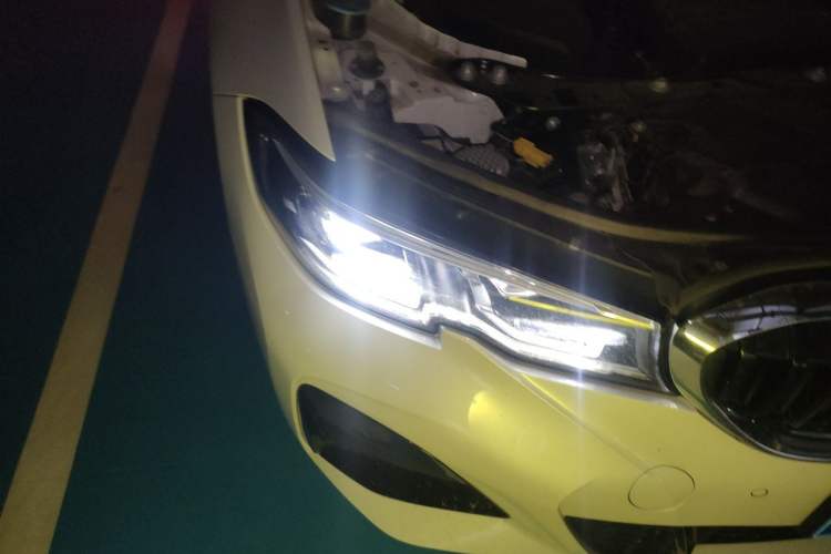 Used BMW 3 Series 2021 Facelifted 320Li M Sport Package Right Front Headlight