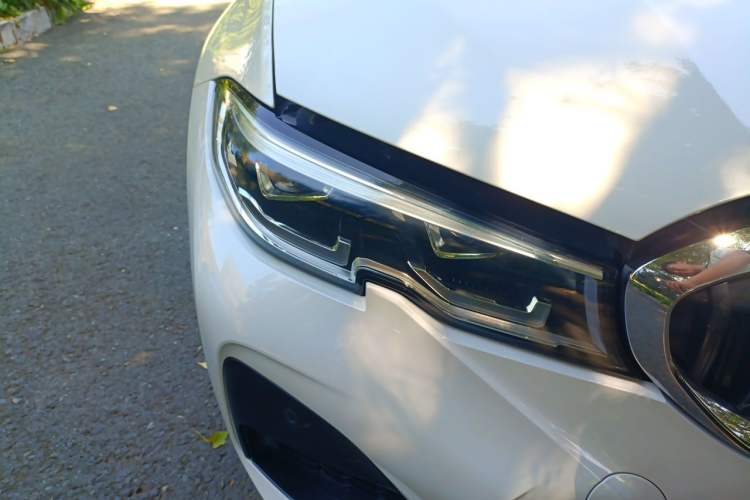 Used BMW 3 Series 2021 Restyled 325Li M Sport Package Right Front Headlight