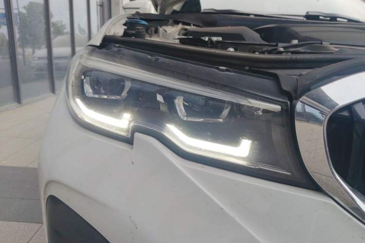 Used BMW 3 Series 2021 Second Facelift 320Li M Sport Package Right Front Headlight