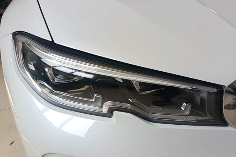 Used BMW 3 Series 2021 Facelifted 320Li M Sport Package Right Front Headlight