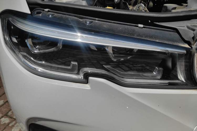 Used BMW 3 Series 2021 Restyled 325Li M Sport Package Right Front Headlight