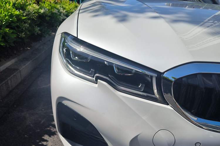 Used BMW 3 Series 2021 Restyled 325Li M Sport Package Right Front Headlight