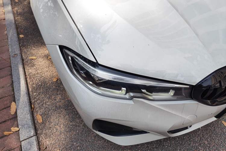 Used BMW 3 Series 2021 325Li M Sport Shadowline Package Right Front Headlight
