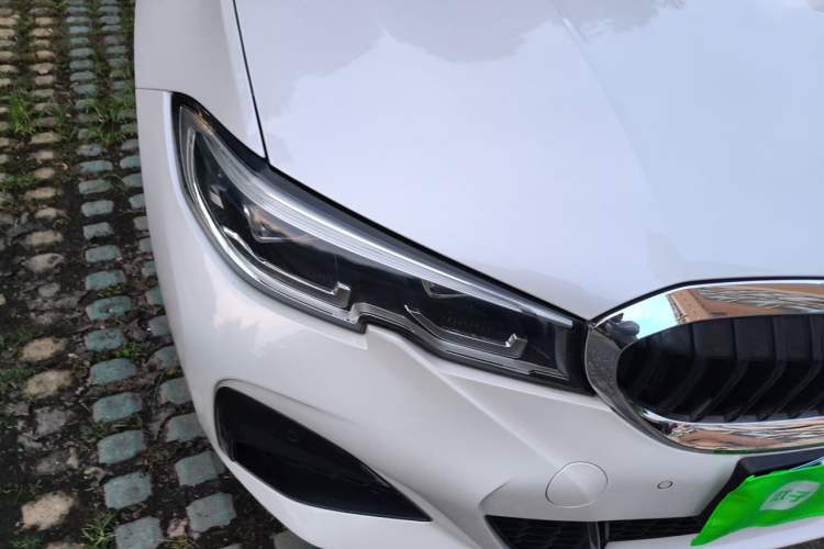 Used BMW 3 Series 2021 Restyled 325Li M Sport Package Right Front Headlight
