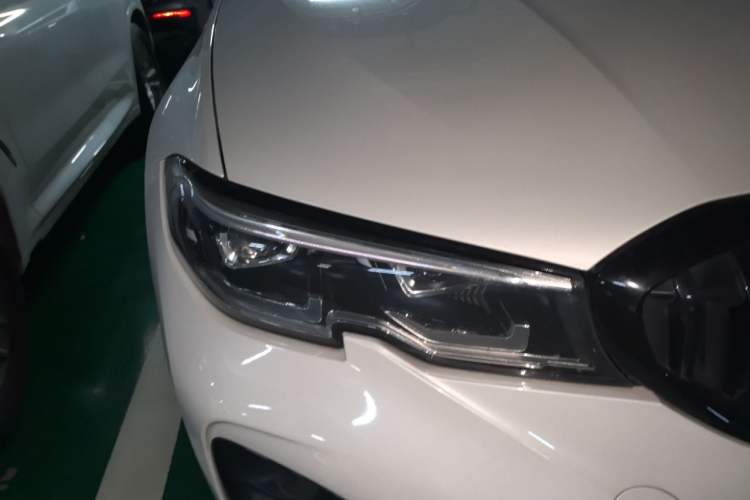 Used BMW 3 Series 2021 Facelifted 325Li M Sport Night Edition Package Right Front Headlight