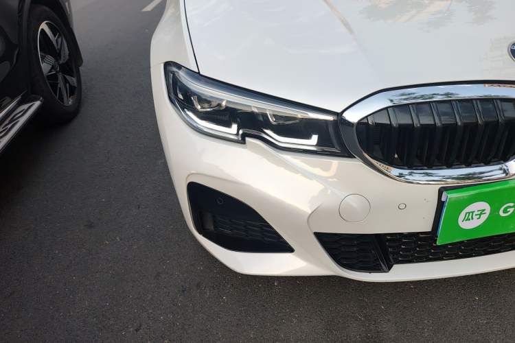 Used BMW 3 Series 2021 Restyled 325Li M Sport Package Right Front Headlight