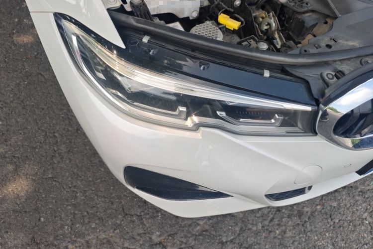 Used BMW 3 Series 2021 Restyled 325Li M Sport Package Right Front Headlight