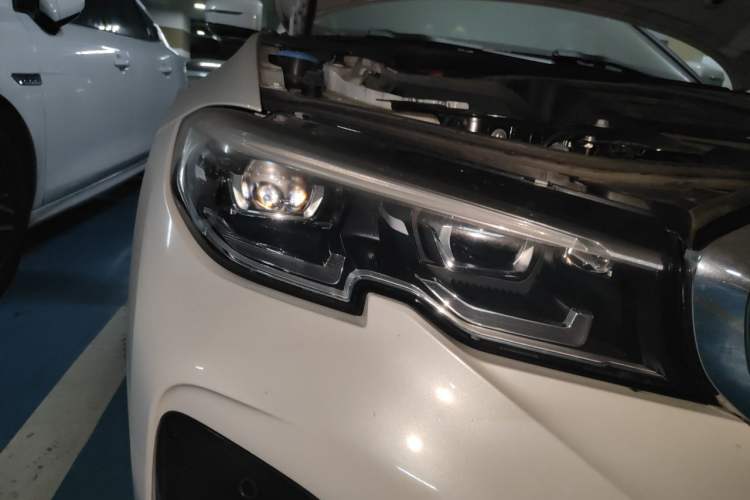 Used BMW 3 Series 2021 Restyled 325Li M Sport Package Right Front Headlight