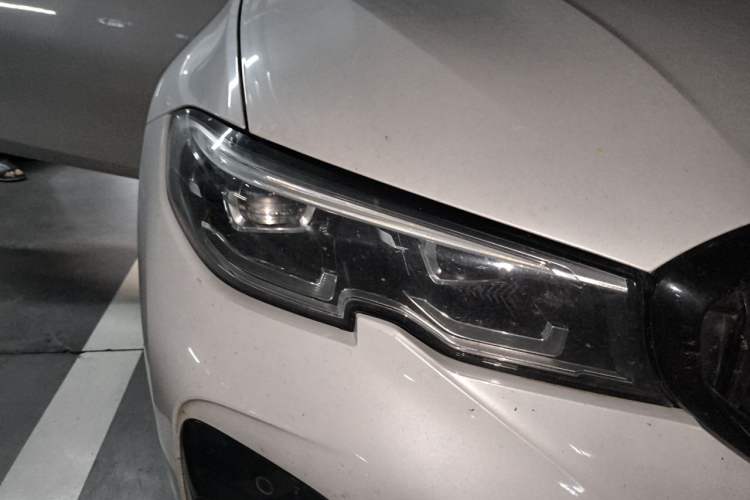 Used BMW 3 Series 2021 Facelifted 325Li M Sport Night Edition Package Right Front Headlight