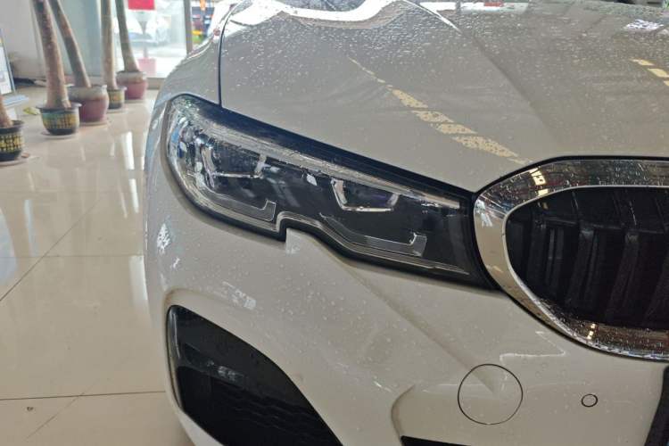 Used BMW 3 Series 2021 Second Facelift 325Li M Sport Package Right Front Headlight