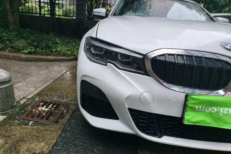 Used BMW 3 Series 2021 325i M Sport Package Right Front Headlight