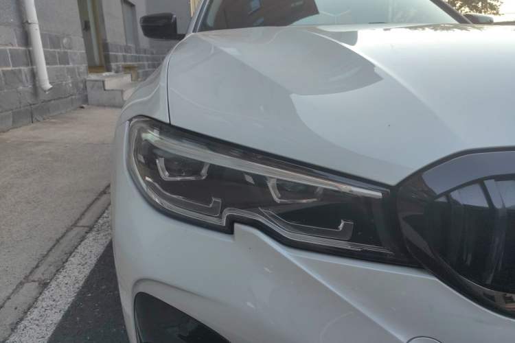 Used BMW 3 Series 2021 Facelifted 325Li M Sport Night Edition Package Right Front Headlight
