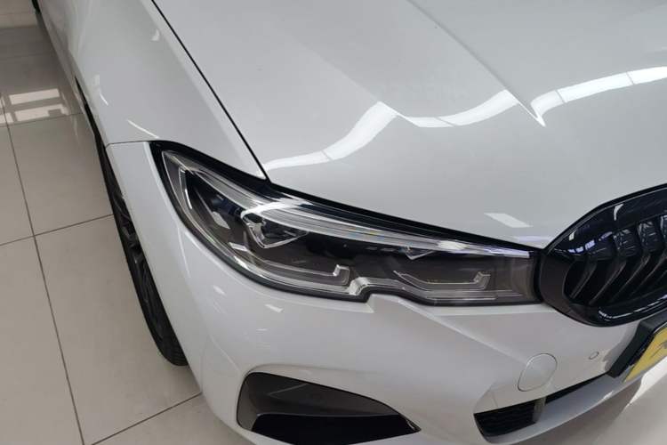Used BMW 3 Series 2021 Facelifted 325Li M Sport Night Edition Package Right Front Headlight